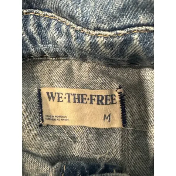 Free People Women’s Marci Denim Cuffed Shortall Size Medium - Picture 3 of 10
